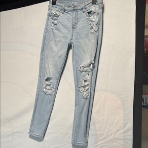American Eagle Blue Skinny Jeans with Distressed Details size 4 Short
